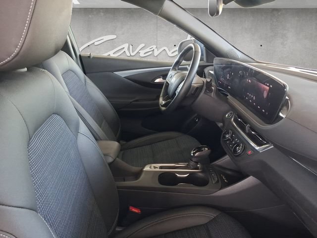 Used 2025 Buick Envista Preferred w/ Convenience I Package FWD image 30