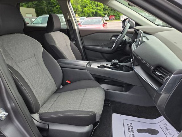 Used 2023 Nissan Rogue SV FWD image 20