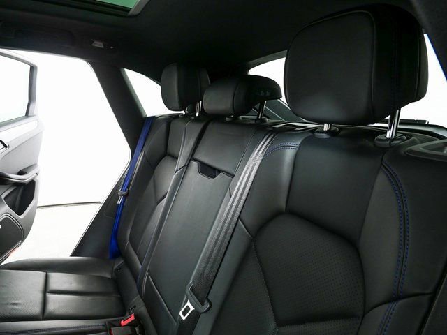Certified 2023 Porsche Macan Turbo image 23