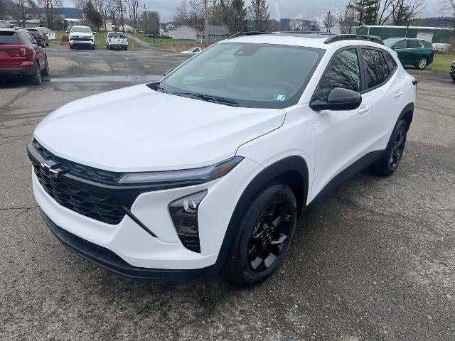 New 2026 Chevrolet Trax LT image 1