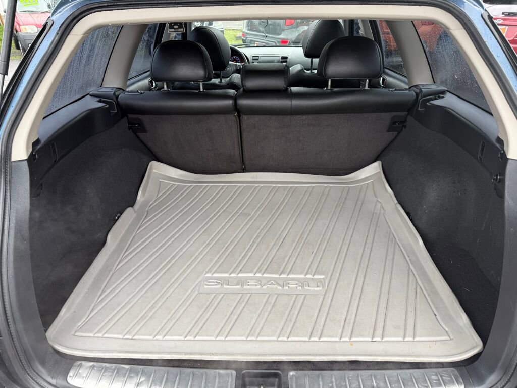 Used 2005 Subaru Outback 2.5XT Limited image 10