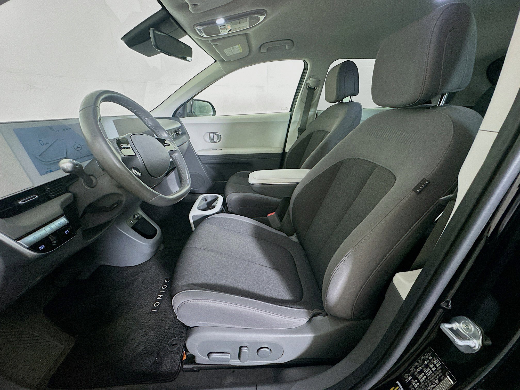 Used 2024 Hyundai Ioniq 5 SEL RWD image 13