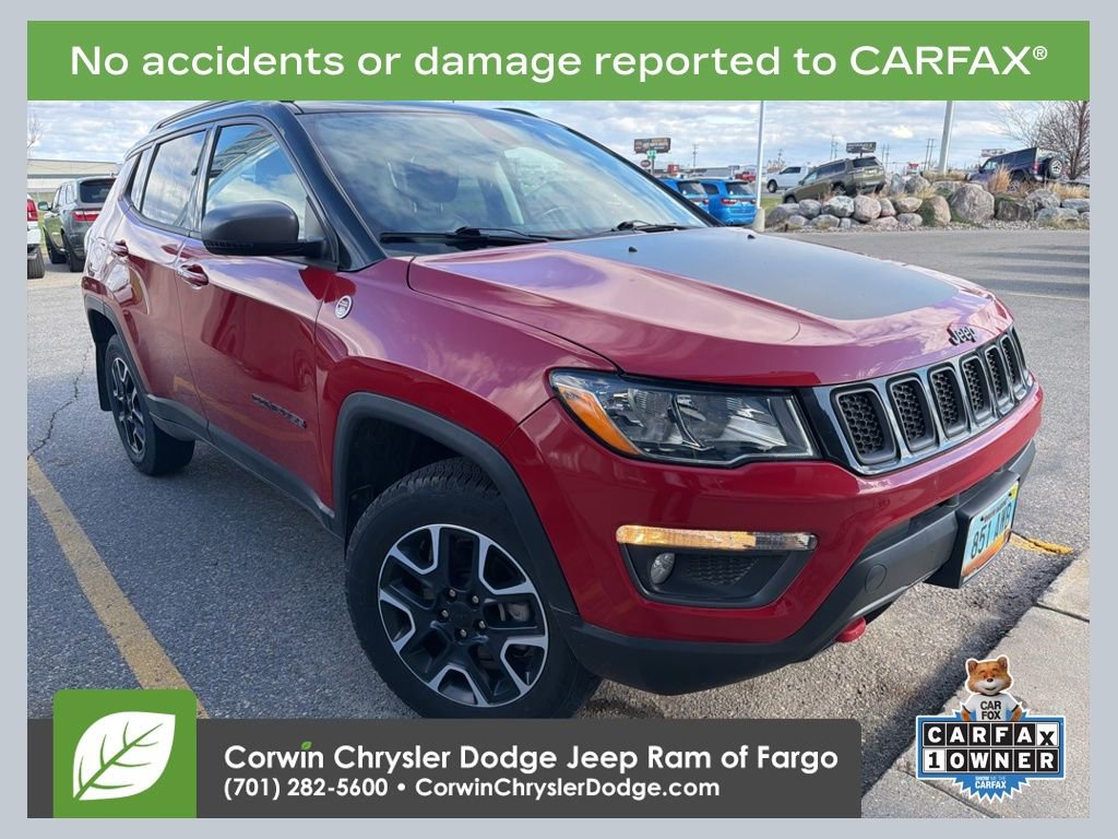 Used 2020 Jeep Compass Trailhawk w/ Leather Interior Group AWD/4WD image 1