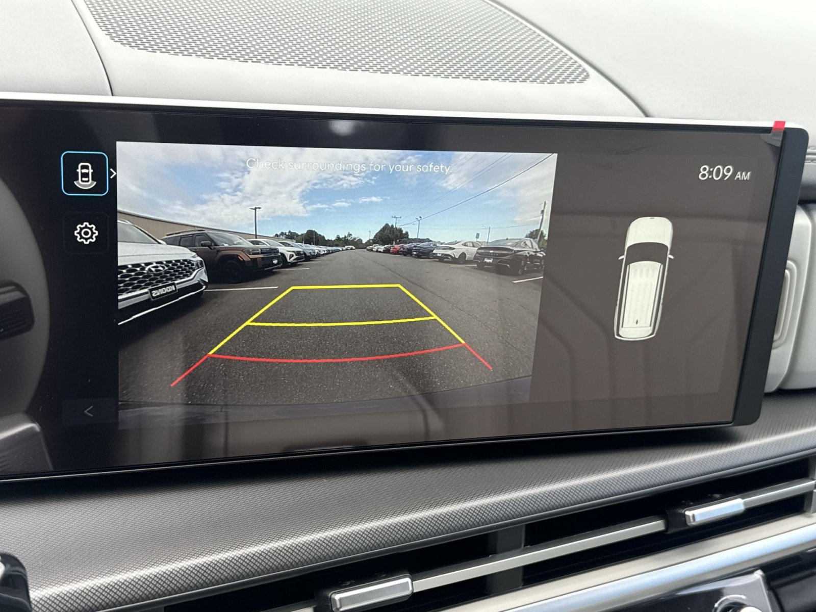 New 2027 Hyundai Santa Fe SEL FWD image 19