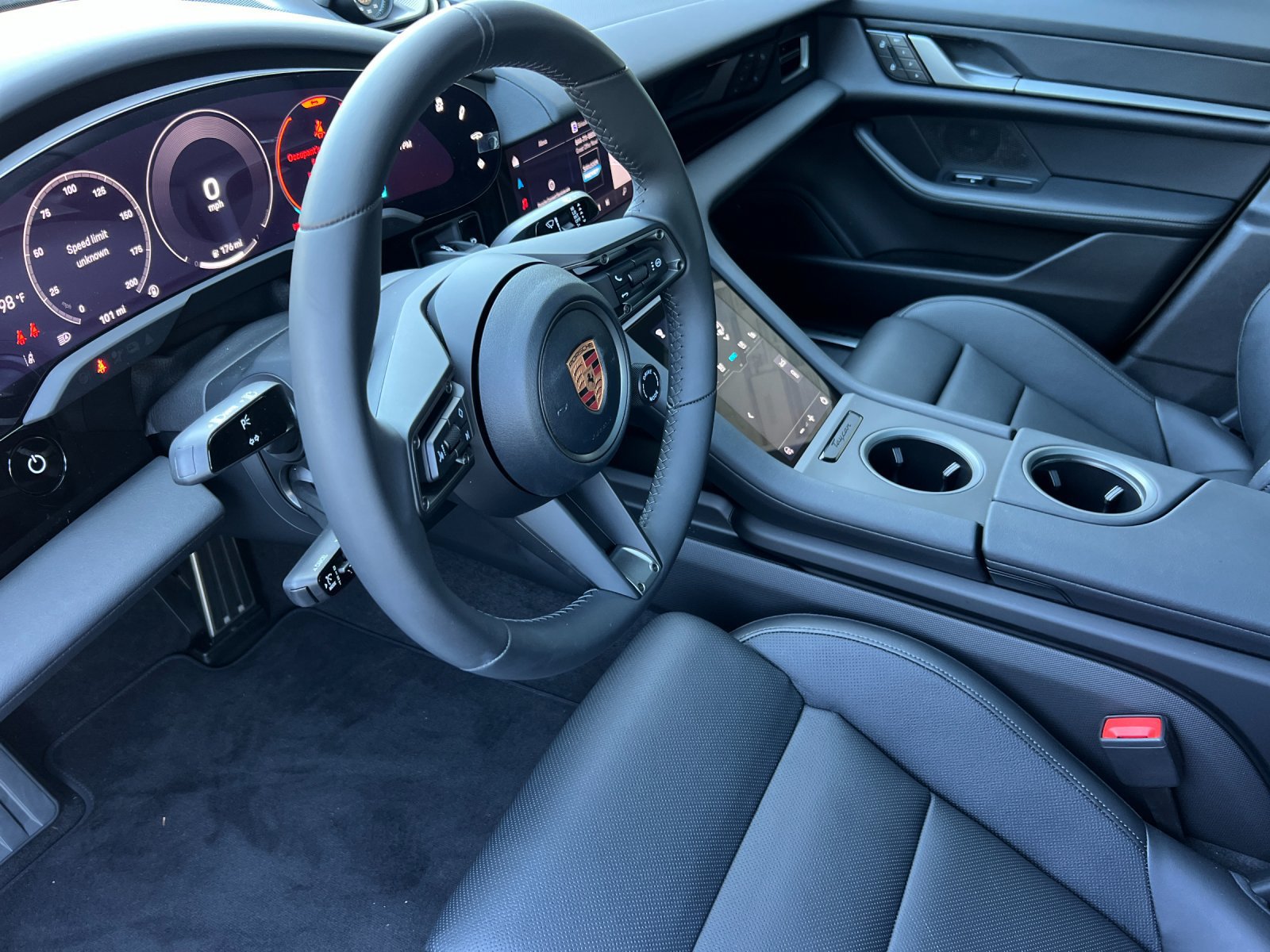 New 2026 Porsche Taycan RWD image 4