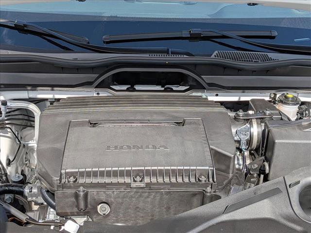 New 2025 Honda Pilot Touring image 15