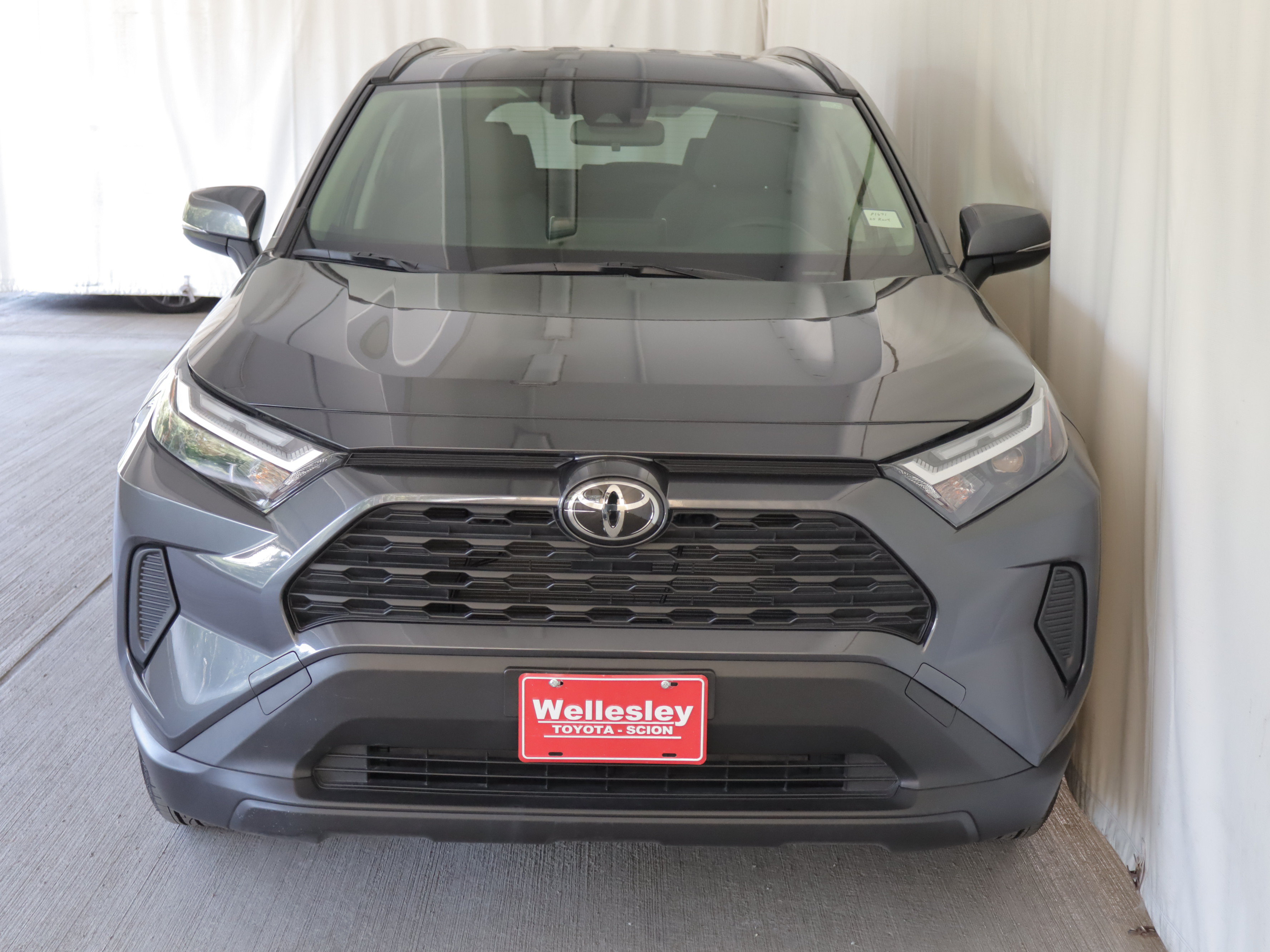 Used 2025 Toyota RAV4 XLE w/ Weather Package AWD/4WD image 3