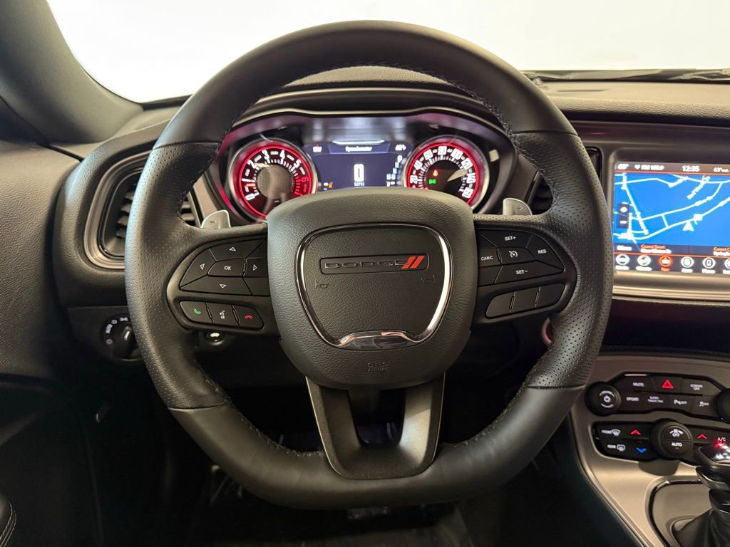 Used 2023 Dodge Challenger R/T w/ Performance Handling Group image 32
