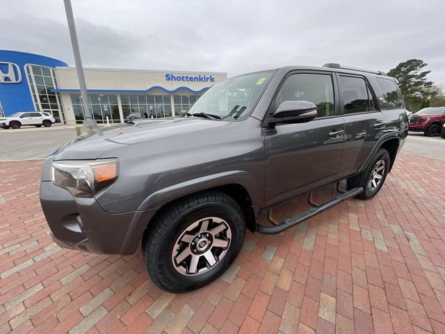 Used 2018 Toyota 4Runner TRD Off-Road Premium image 27