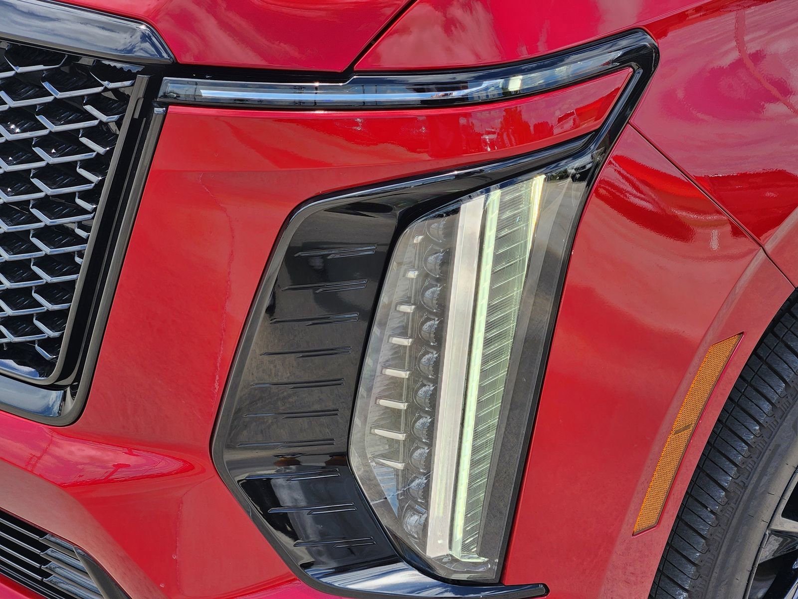 Used 2025 Cadillac Escalade Sport AWD/4WD image 9