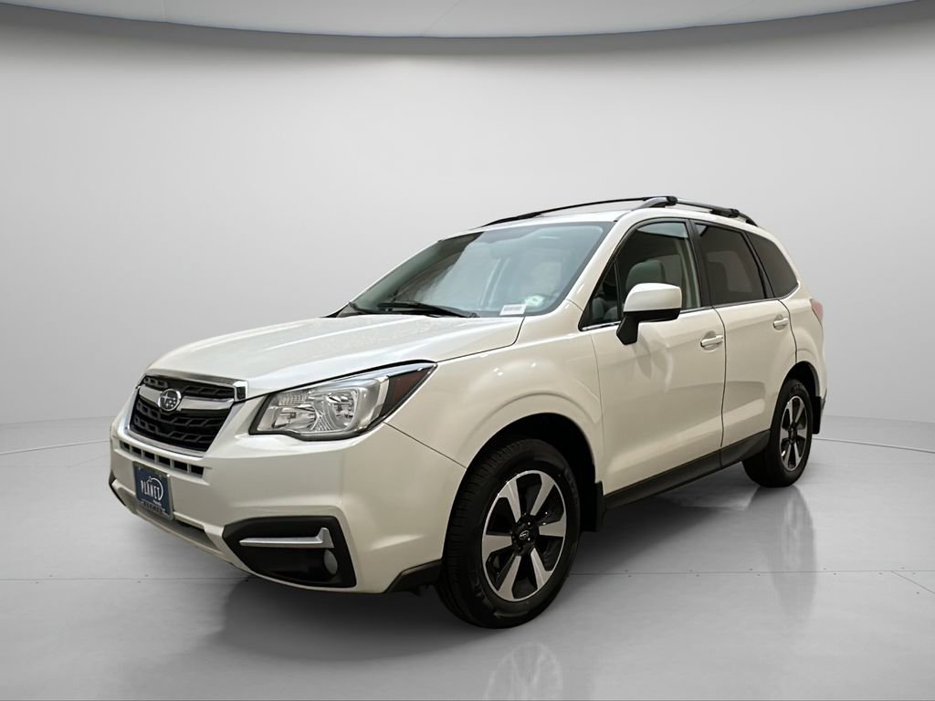 Used 2017 Subaru Forester 2.5i Limited image 10