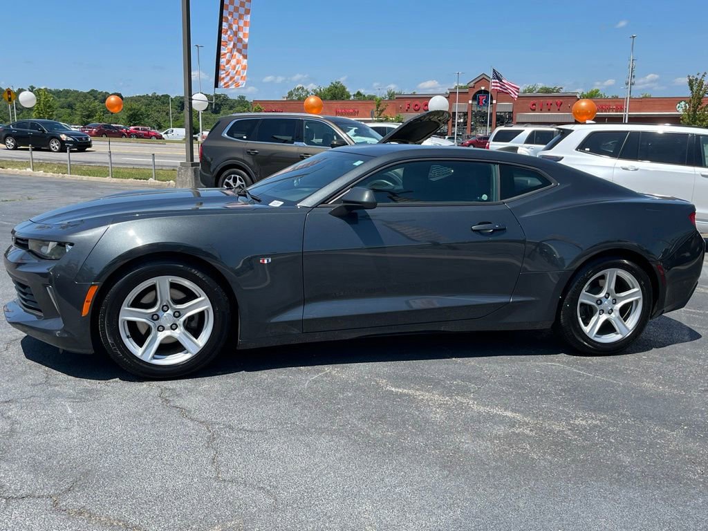 Used 2018 Chevrolet Camaro LS RWD image 4