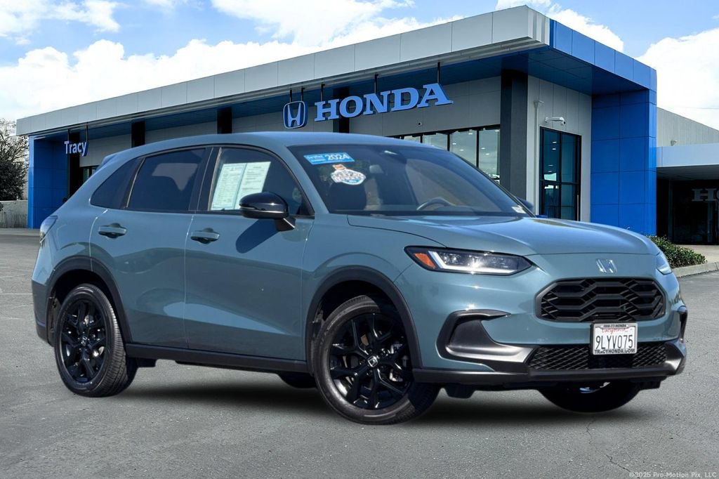 Certified 2024 Honda HR-V Sport image 2