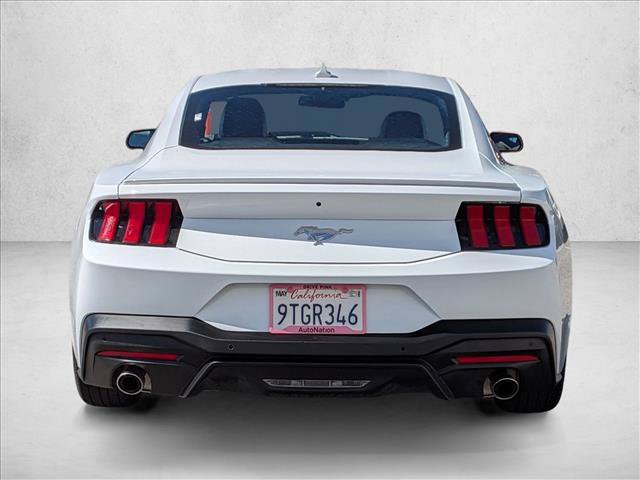 Used 2025 Ford Mustang Premium RWD image 7