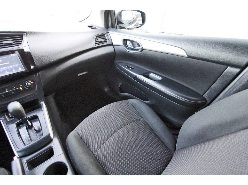 Used 2019 Nissan Sentra S w/ Appearance Package FWD image 11
