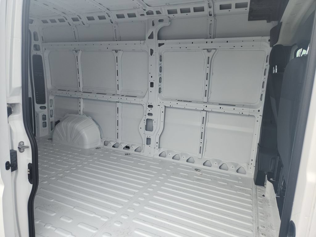 New 2026 RAM ProMaster 2500 w/ Convenience Group FWD image 21