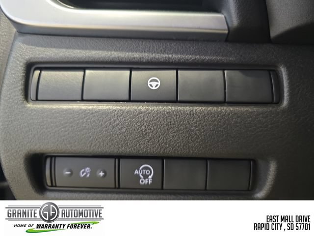 Used 2023 Nissan Rogue SV AWD/4WD image 30