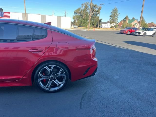 Used 2018 Kia Stinger GT2 AWD/4WD image 10