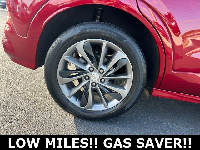 Used 2021 Buick Encore GX Select w/ Sport Touring Package FWD image 7