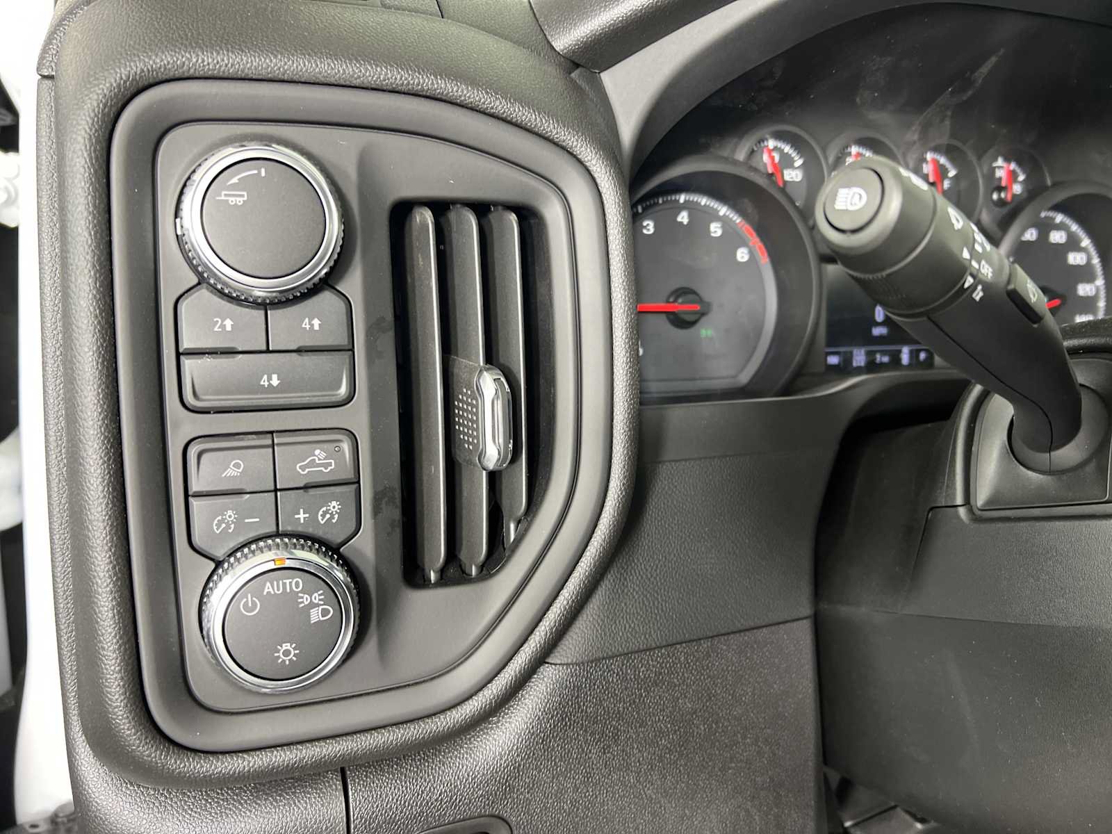 New 2026 GMC Sierra 2500 Pro w/ 1SA Pro Safety Plus Package AWD/4WD image 46