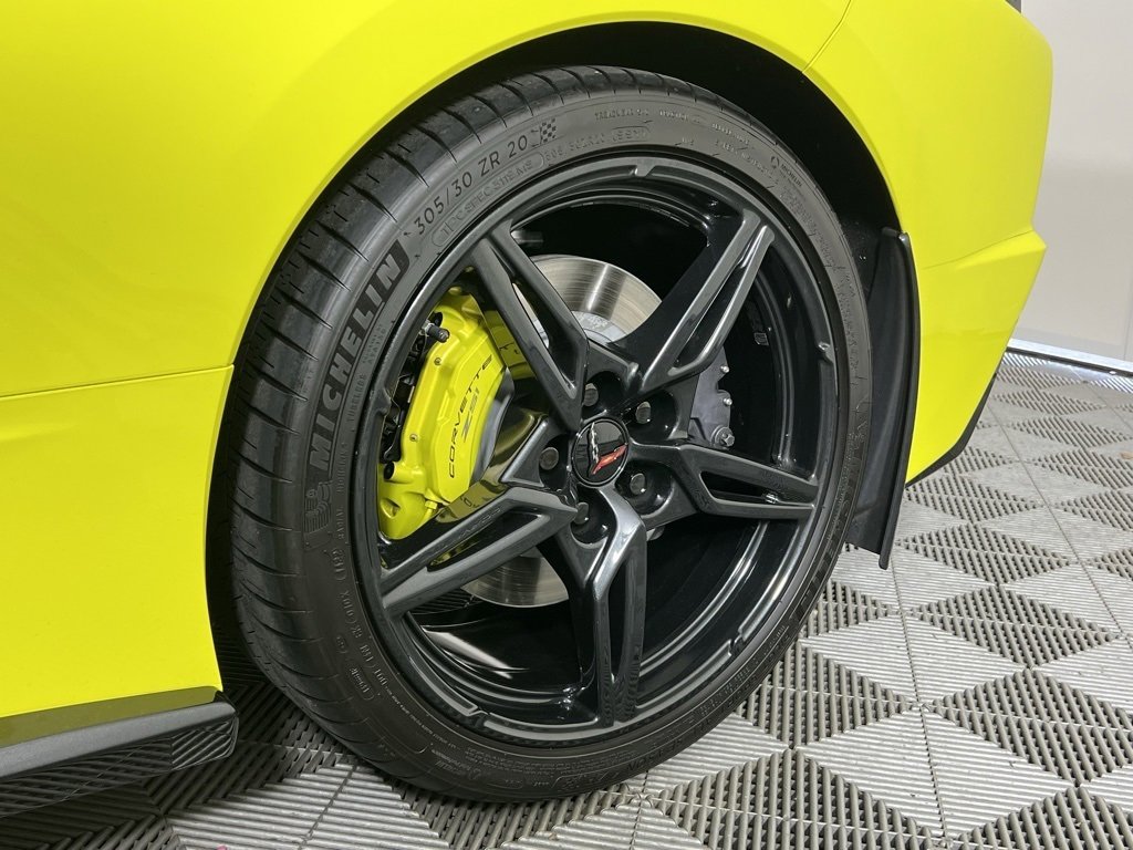 Used 2022 Chevrolet Corvette Stingray w/ Z51 Performance Package image 6
