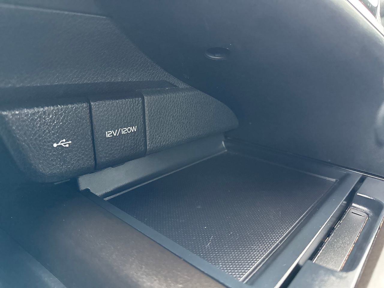 Used 2023 Toyota Camry SE image 21