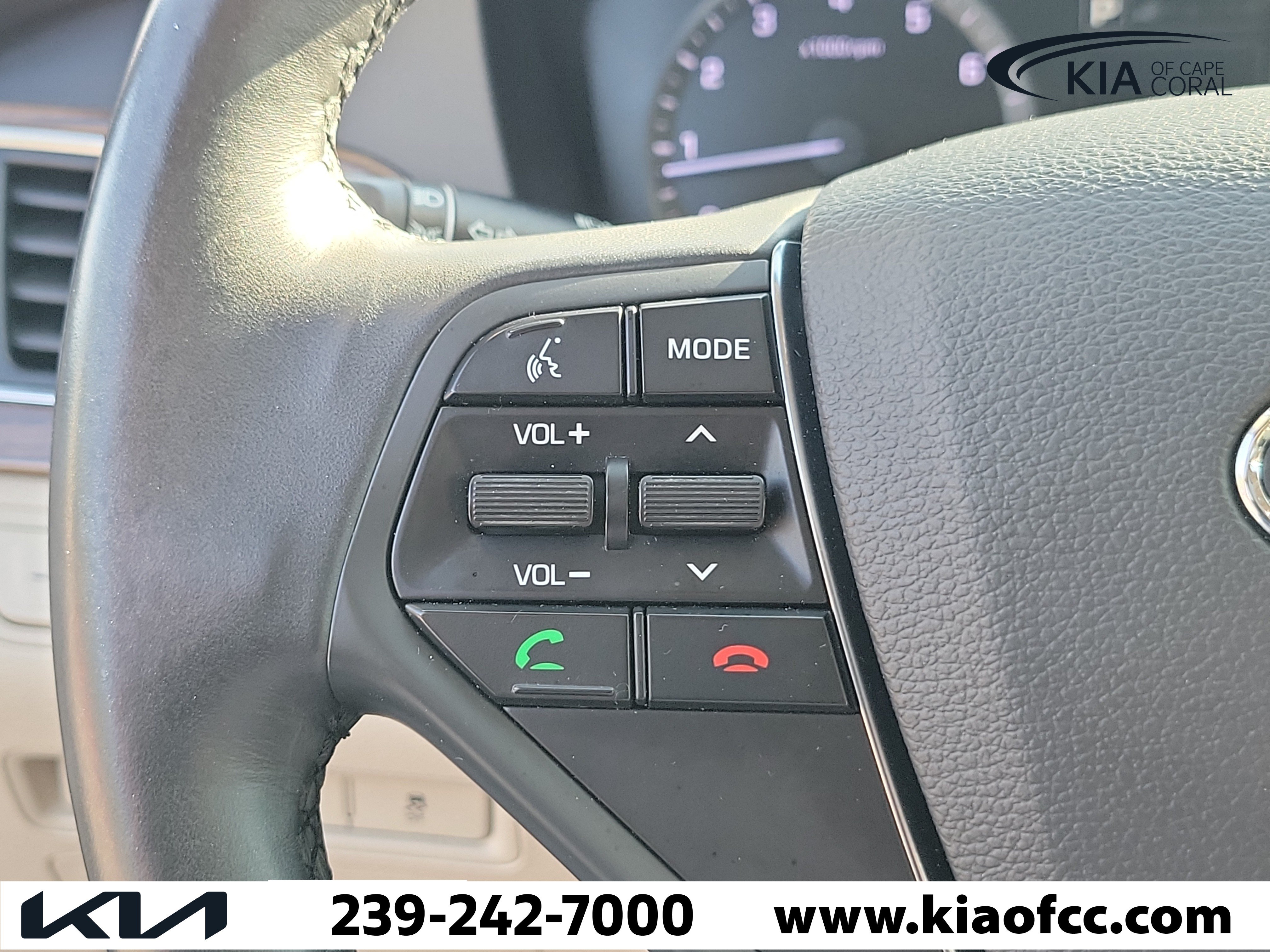 Used 2016 Hyundai Sonata Limited w/ Option Group 04 FWD image 26