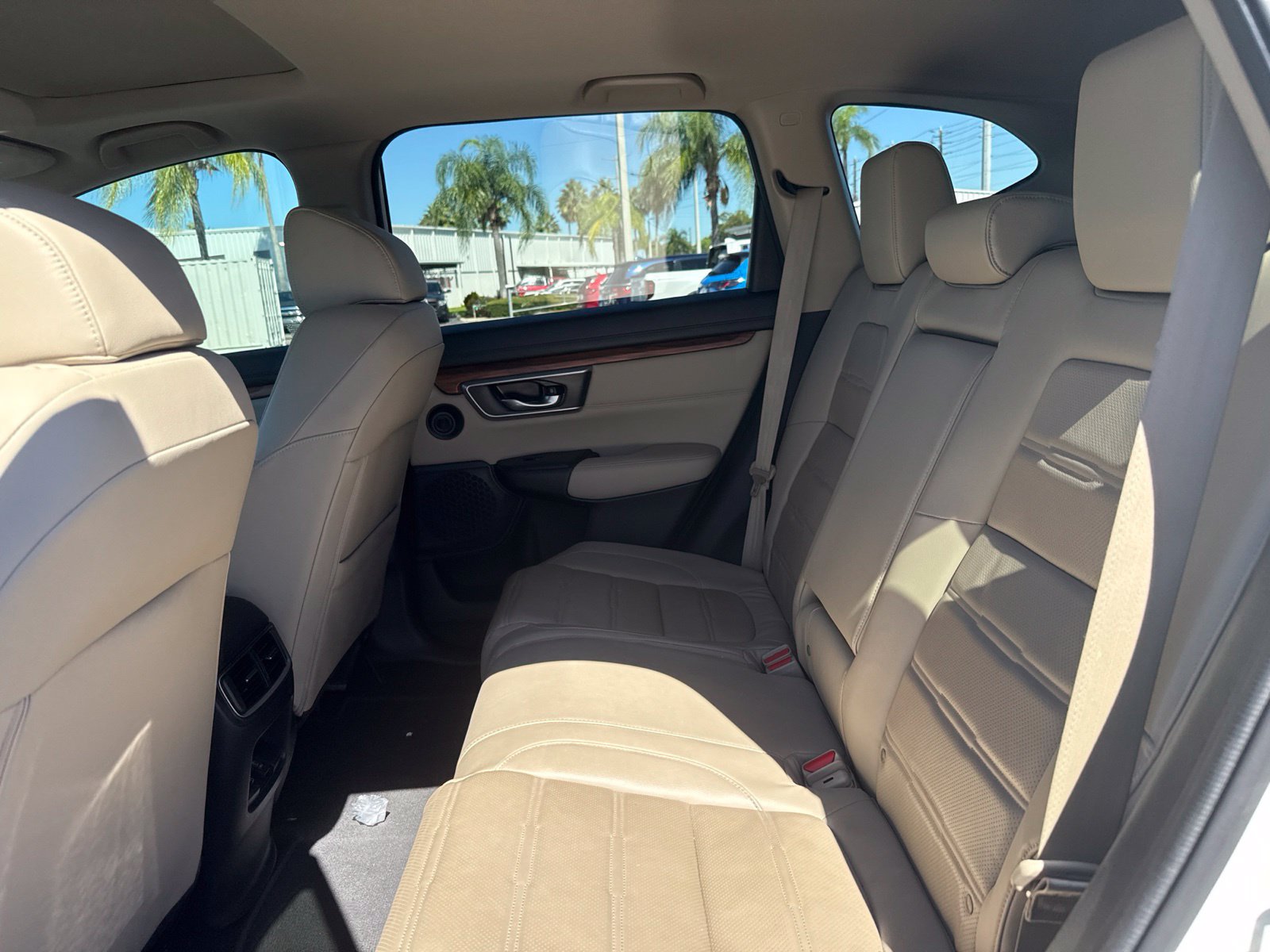Used 2018 Honda CR-V Touring image 9