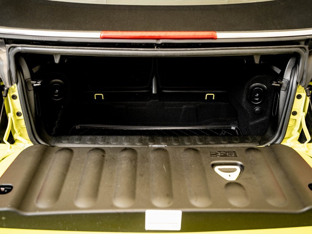 Used 2023 MINI Cooper S w/ Signature Upholstery Package image 20
