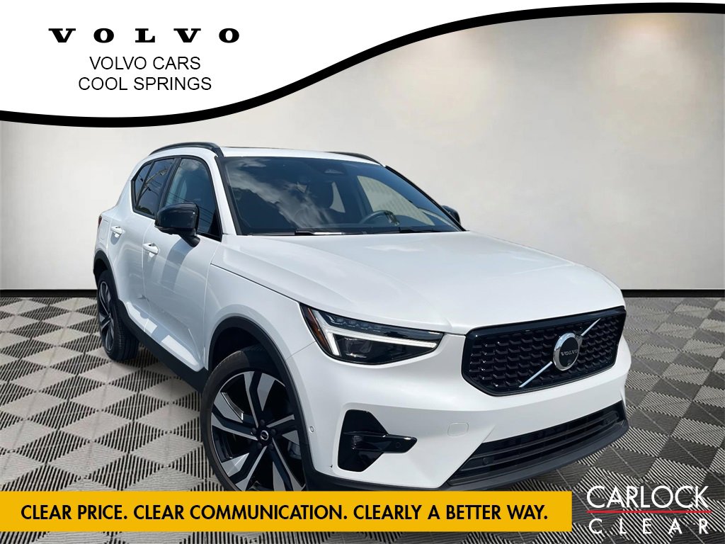Used 2025 Volvo XC40 B5 Ultra w/ Protection Package Premier
