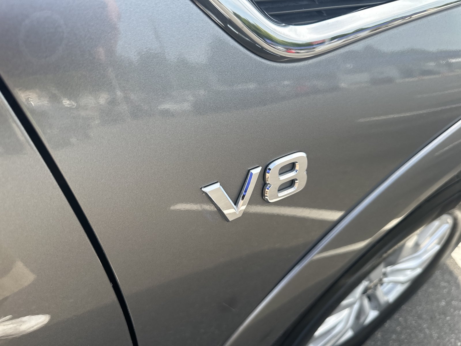 Used 2020 Nissan Armada SV w/ Driver Package RWD image 36