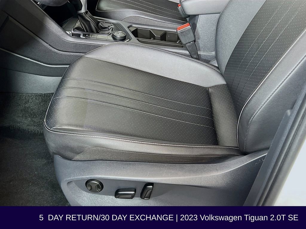 Used 2023 Volkswagen Tiguan SE image 23