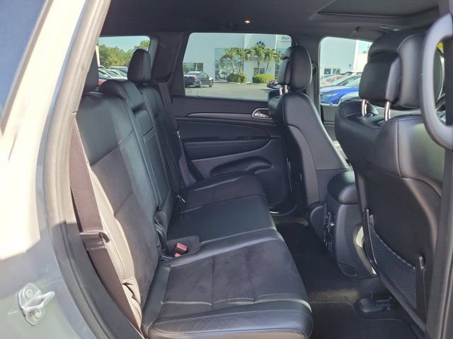Used 2022 Jeep Grand Cherokee Laredo X RWD image 9