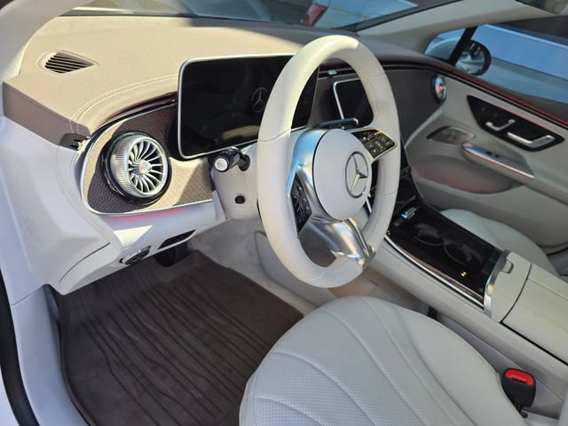 Used 2025 Mercedes-Benz EQE 350+ 4MATIC Sedan image 59