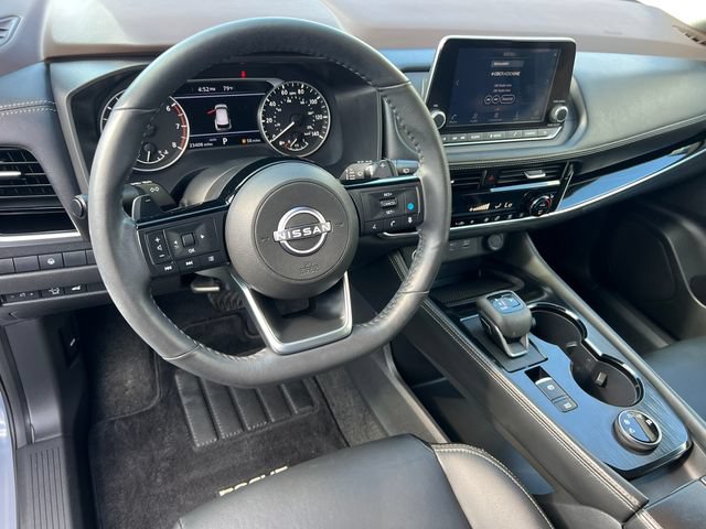 Used 2023 Nissan Rogue SL AWD/4WD image 14