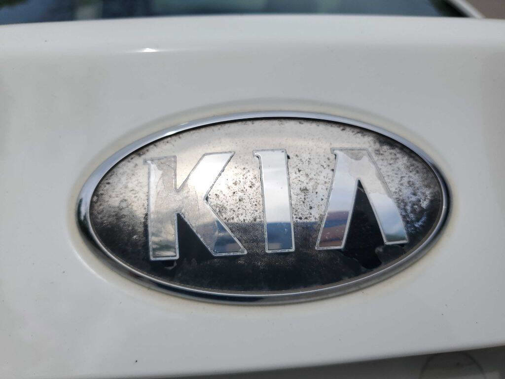 Used 2014 Kia Forte LX image 13