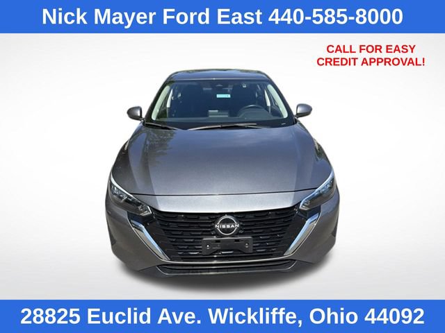 Used 2024 Nissan Sentra SV FWD image 2