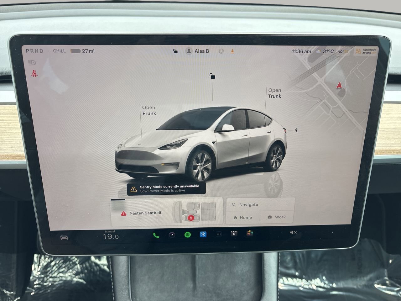 Used 2024 Tesla Model Y 2WD image 18