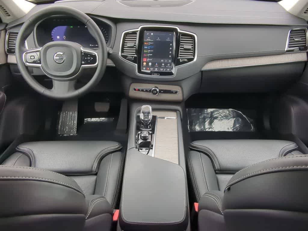 Used 2024 Volvo XC90 B6 Ultimate AWD/4WD image 14