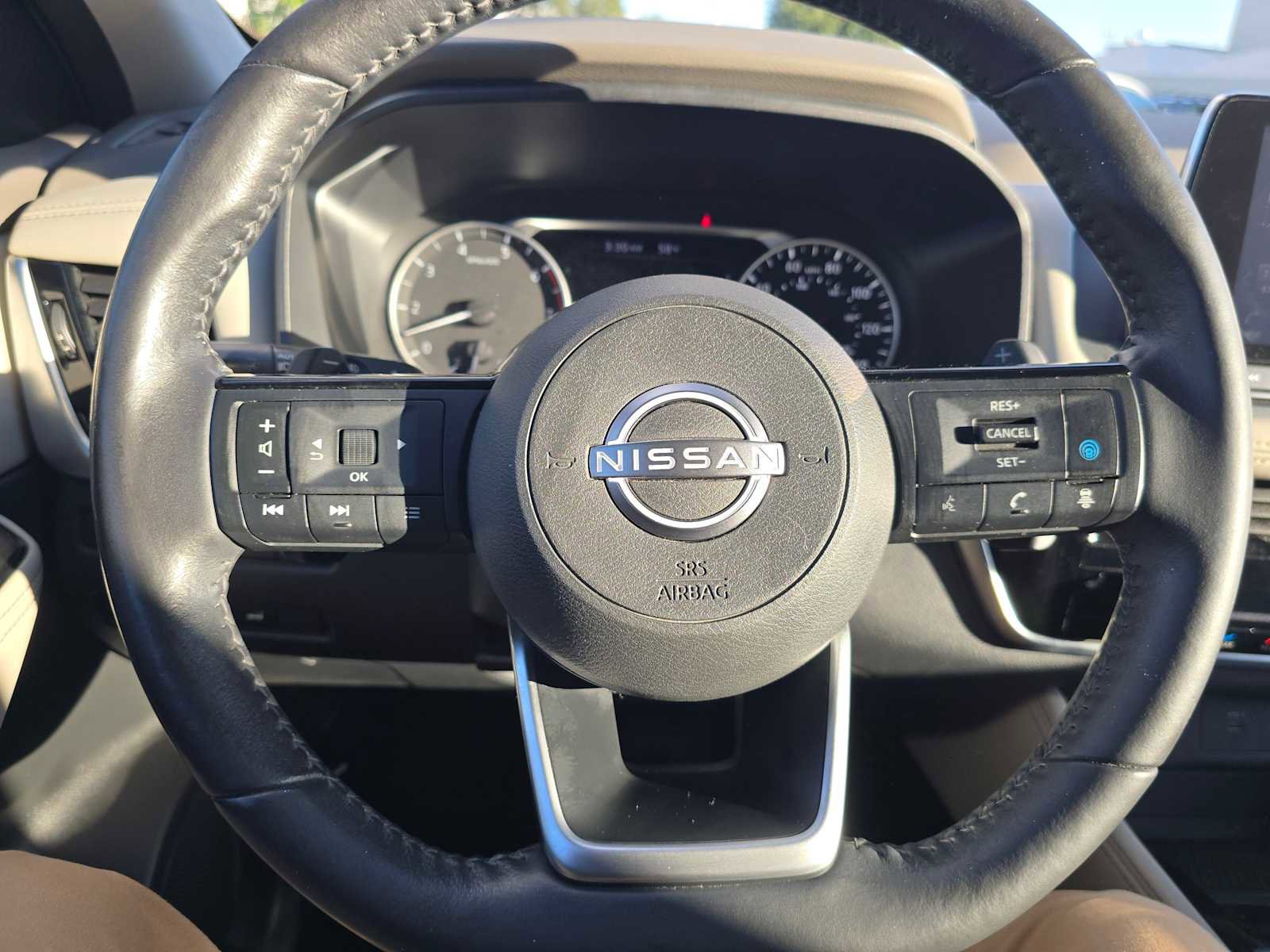 Used 2022 Nissan Rogue SL image 23