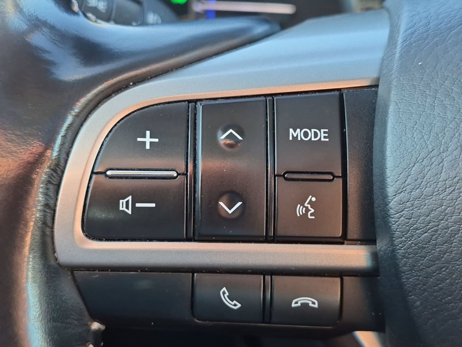 Used 2016 Lexus ES 300h w/ Navigation System Package FWD image 19