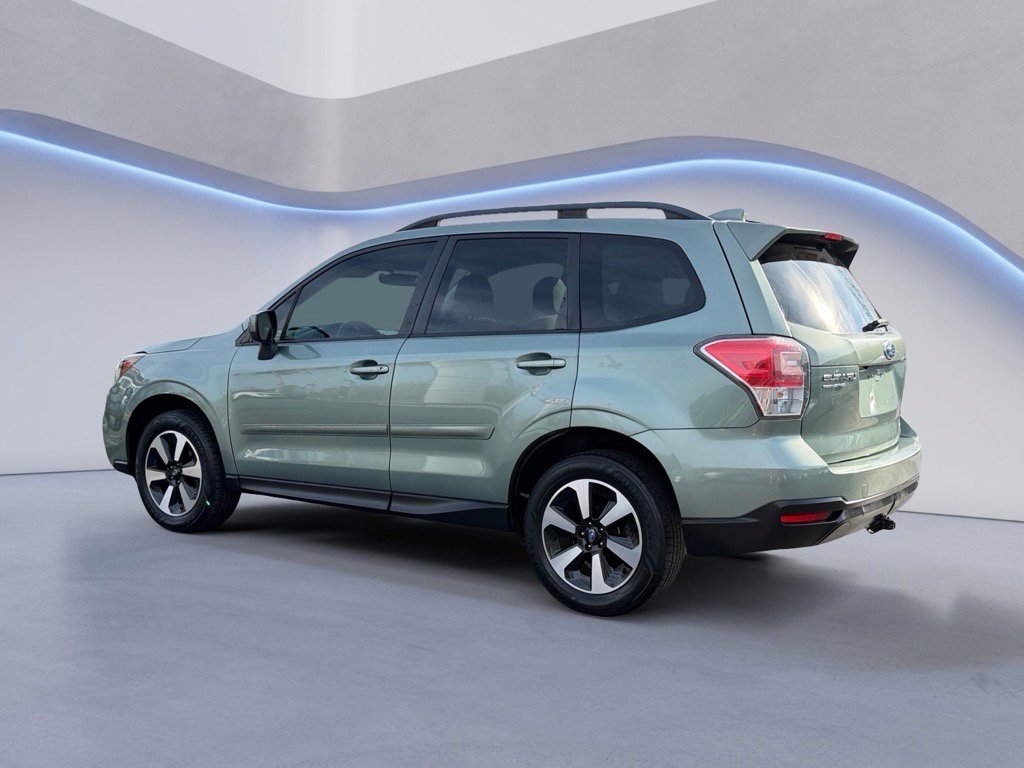Used 2018 Subaru Forester 2.5i Premium image 5