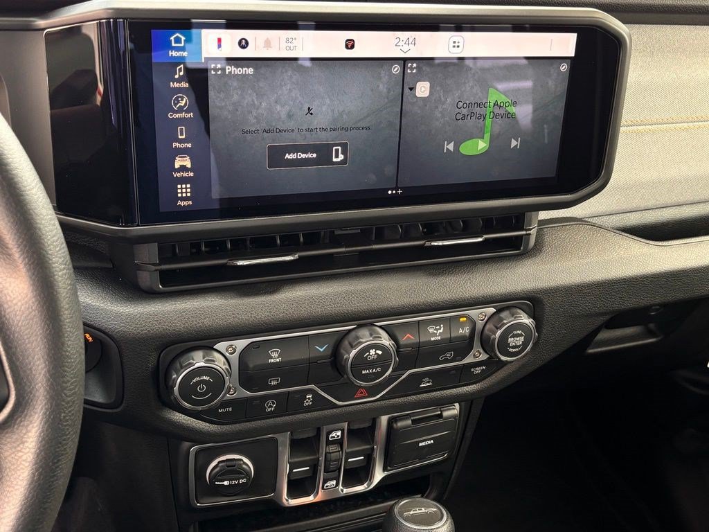 New 2026 Jeep Gladiator Sport AWD/4WD image 15