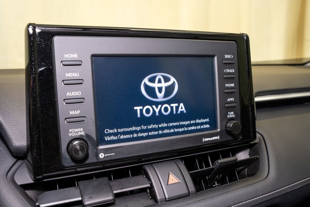 Used 2021 Toyota RAV4 XLE image 12