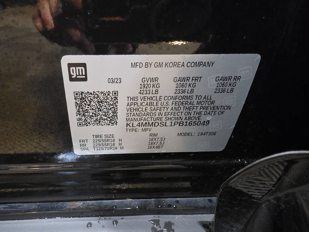 Used 2023 Buick Encore GX Select w/ Sport Touring Package FWD image 26