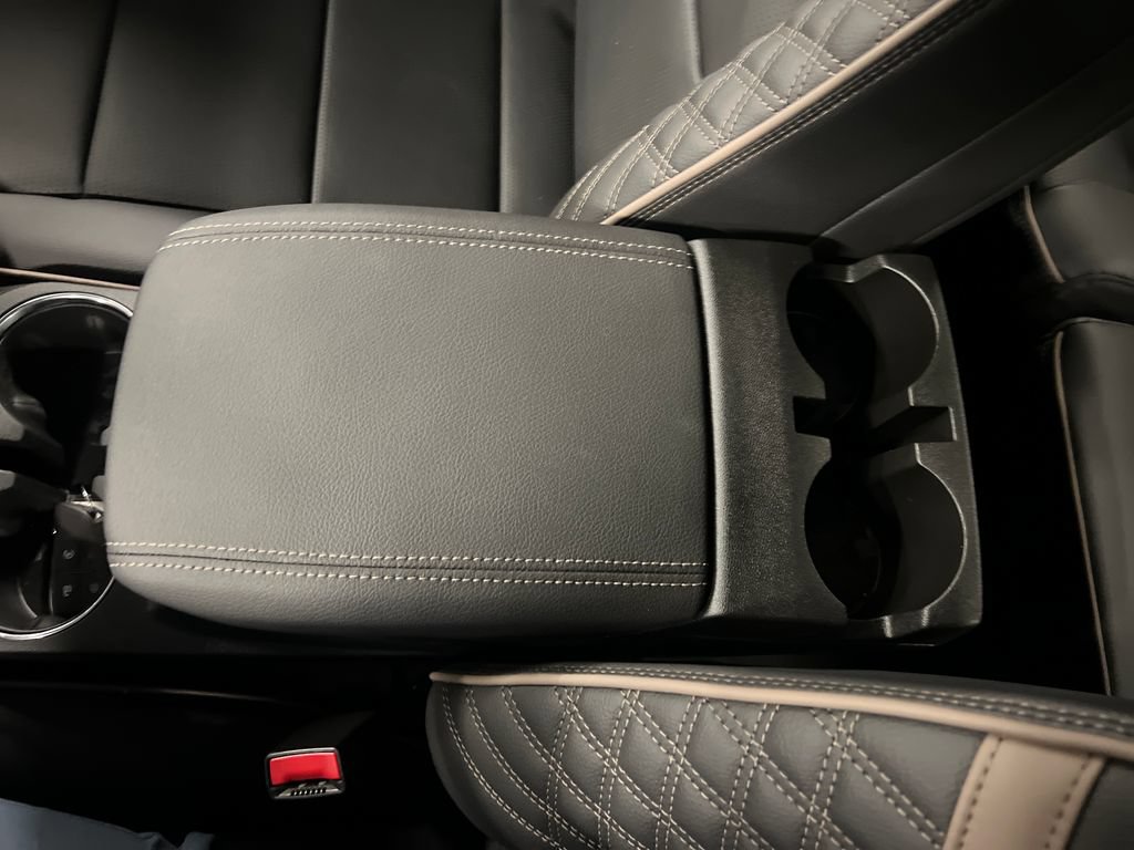 New 2026 GMC Canyon Denali AWD/4WD image 27