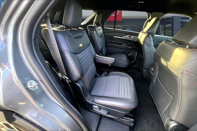 Used 2026 Ford Explorer ST-Line image 22