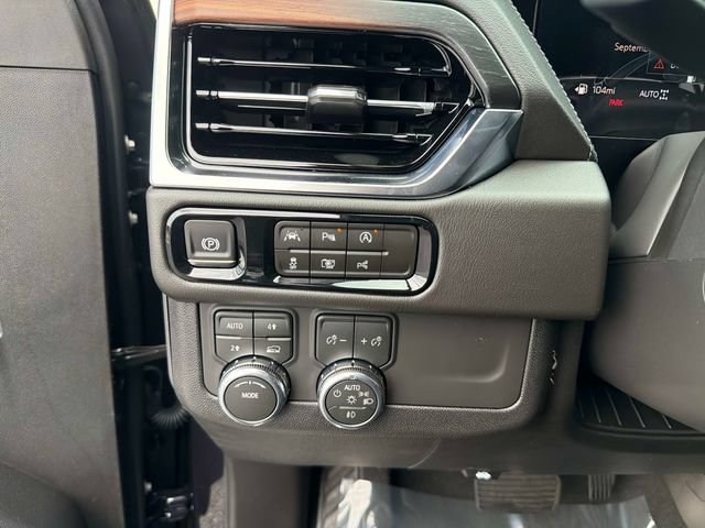 New 2026 GMC Yukon XL Denali w/ Sun & Power Step Package AWD/4WD image 30