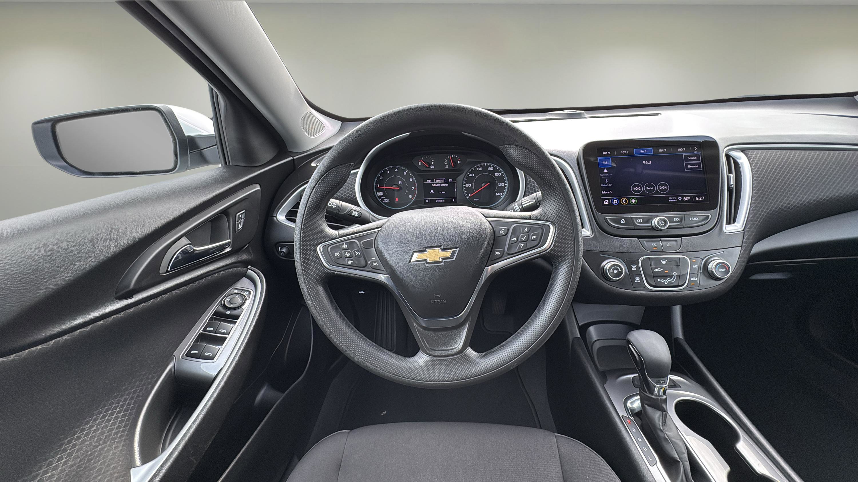 Used 2024 Chevrolet Malibu LS w/ Driver Confidence Package image 11