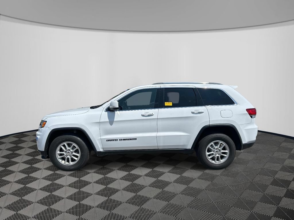 Used 2020 Jeep Grand Cherokee Laredo AWD/4WD image 2